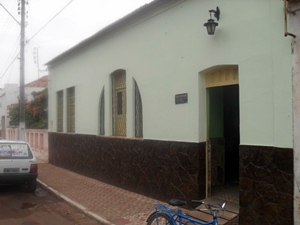 Casa Paroquial de Esperantina é arrombada