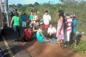 Casal de idosos sofre acidente na entrada da cidade de Esperantina