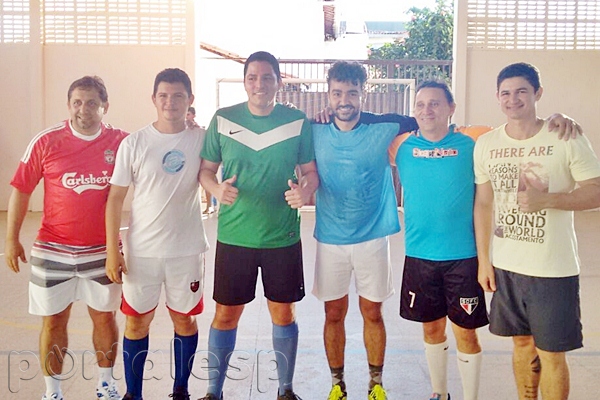 Escolinha Tia Erinelda promove jogo com ex-alunos
