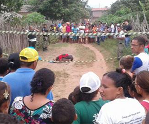 Jovem é executado com um tiro na cabeça e suspeito foge
