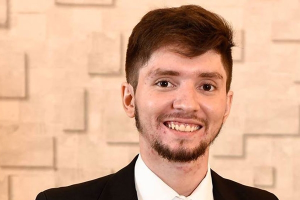 Estudante de direito morre após queda de escada no litoral do Piauí