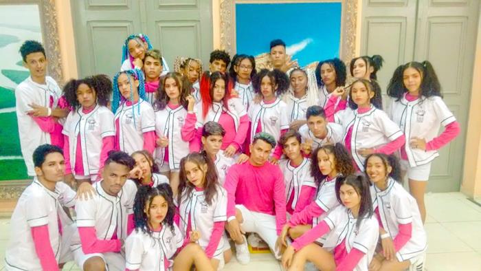 Companhia de dança de Esperantina vence festival em Teresina
