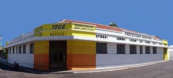TCE bloqueia contas da prefeitura de Luzilândia