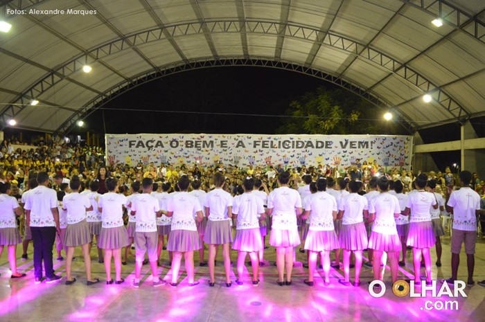 AMARE Fest extasia uma multidão no especial de fim de ano