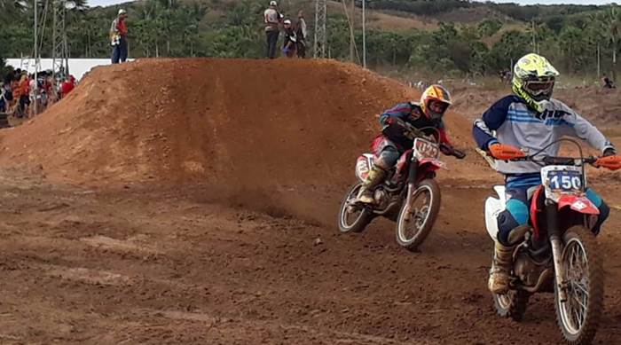MOTOCROSS