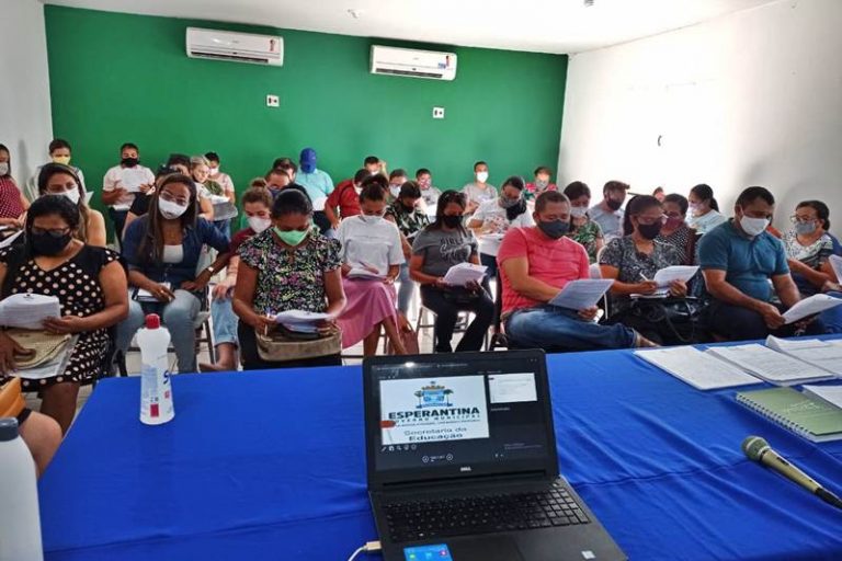 reunião com diretores