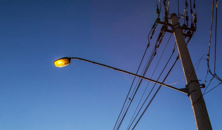 Câmara do Morro do Chapéu aprova aumento de 100% na taxa de iluminação pública