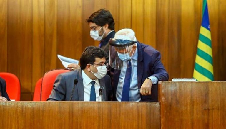 RAFAEL FONTELES E THEMISTOCLES FILHO