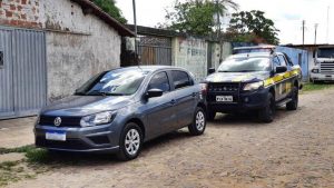 CARRO APREENDIDO