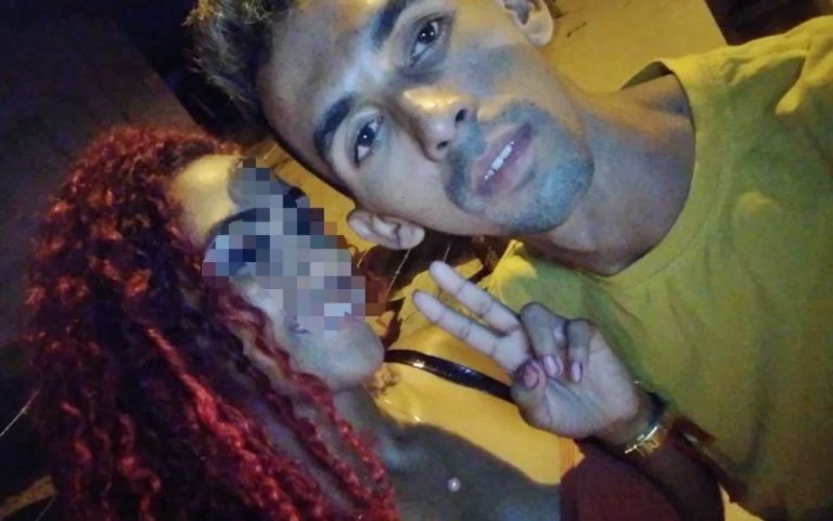 ACUSADA