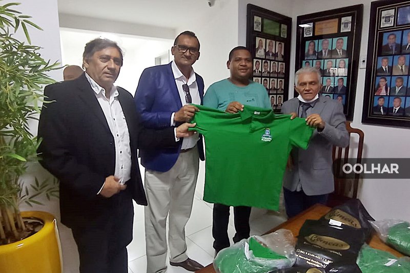Entrega de fardamento