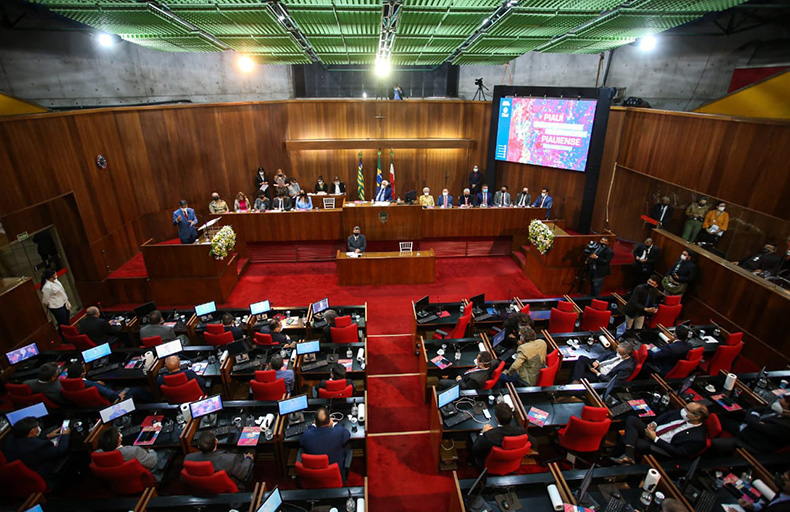 Alepi aprova projeto que proíbe reeleição de presidente na mesma legislatura