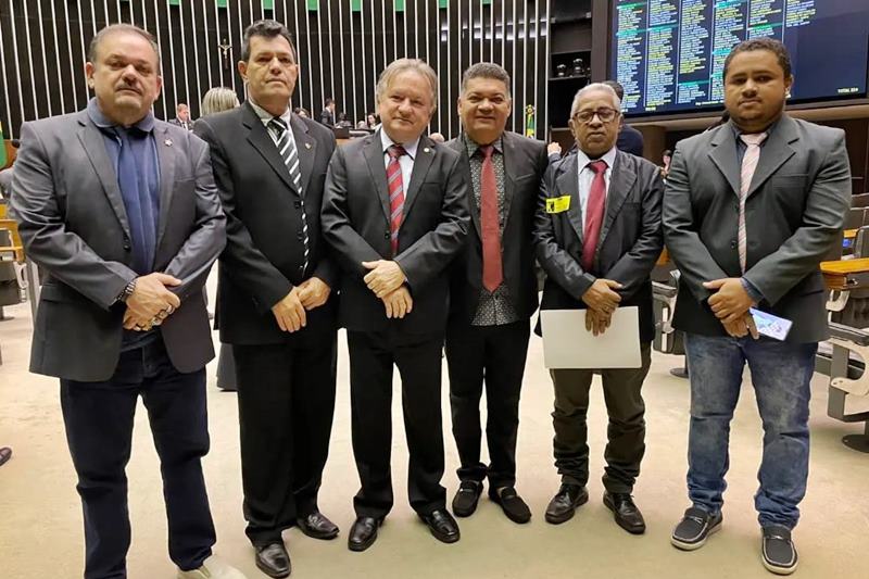 Professor Edmilson esteve em Brasília em busca de melhorias para Esperantina