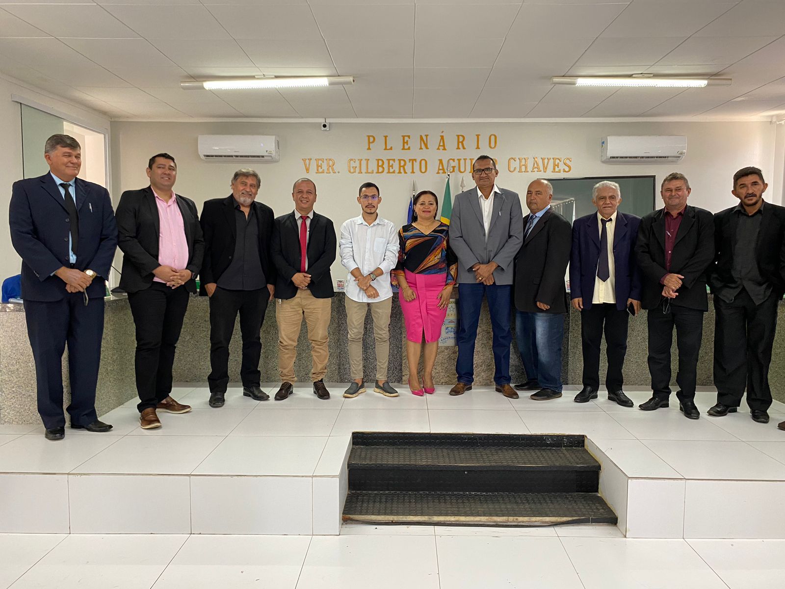 Câmara de Esperantina aprova piso salarial dos profissionais de saúde