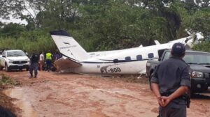 queda de aviao
