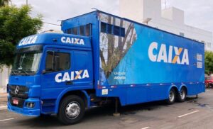 caminhão da CEF