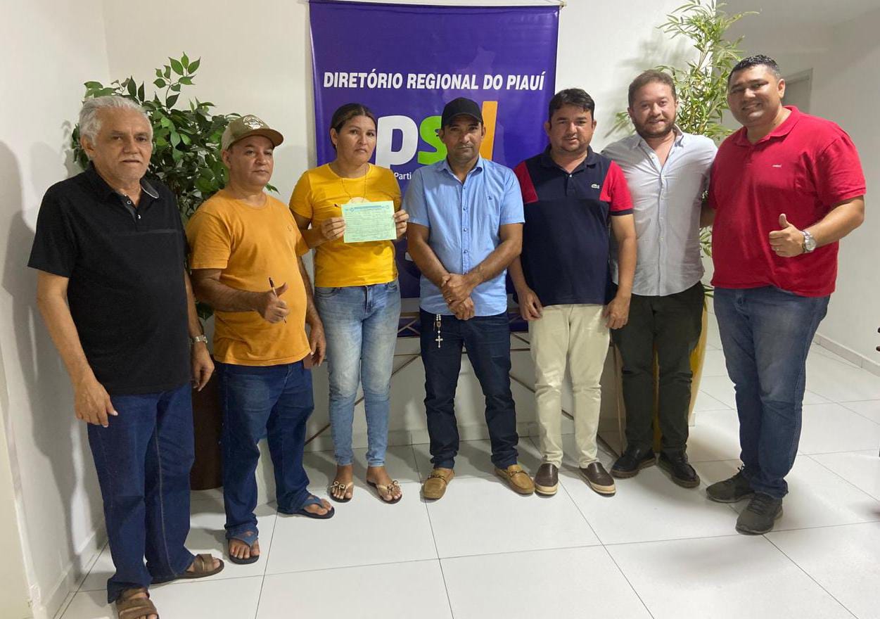 Fatinha do Toti se filia no PSD de Esperantina e lança pré candidatura