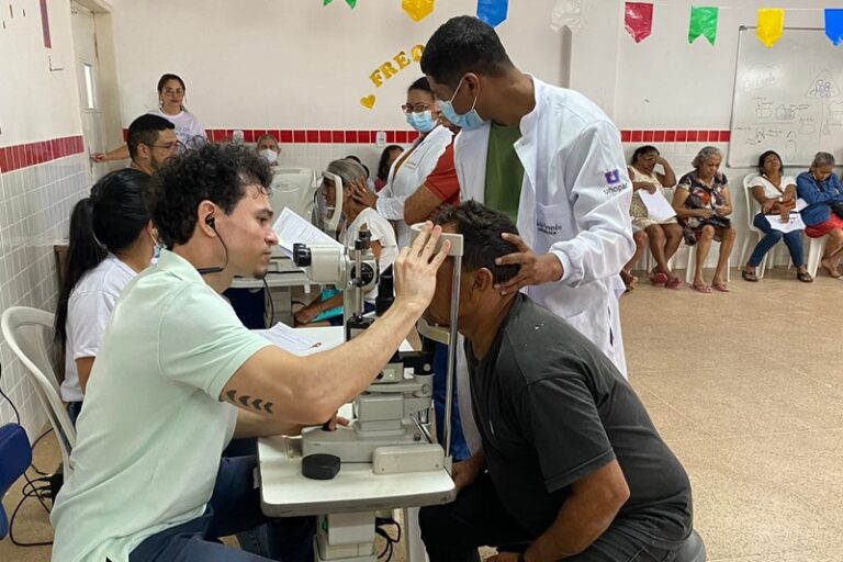 mutirão de catarata