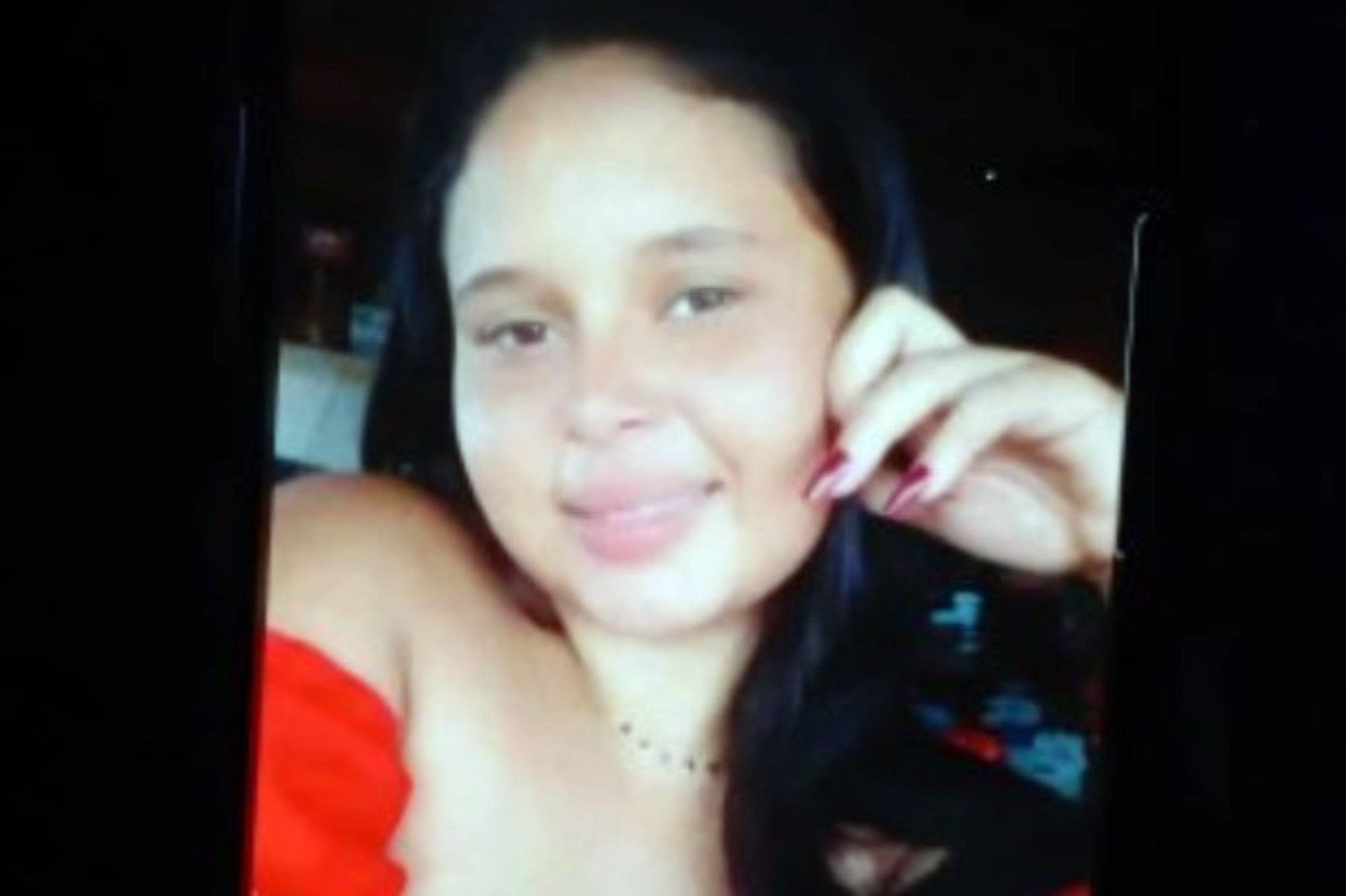 Jovem piauiense grávida é morta na frente da filha de 2 anos dentro de igreja no DF