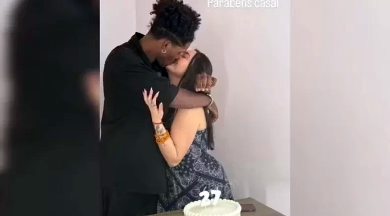 Casal que nasceu no mesmo dia morre na data do aniversário em acidente
