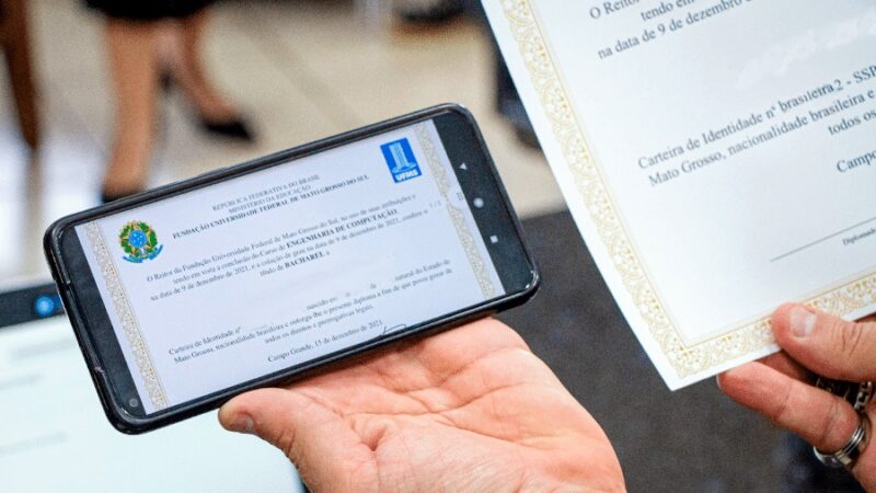 Diploma digital passa a ser obrigatório no Brasil