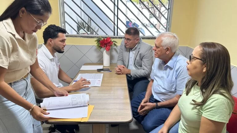 Câmara de Esperantina terá nova sede após doação de terreno