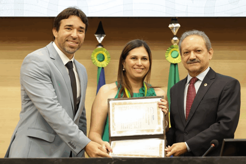 Médica que prescrevia cloroquina para Covid é homenageada pela ALEPI