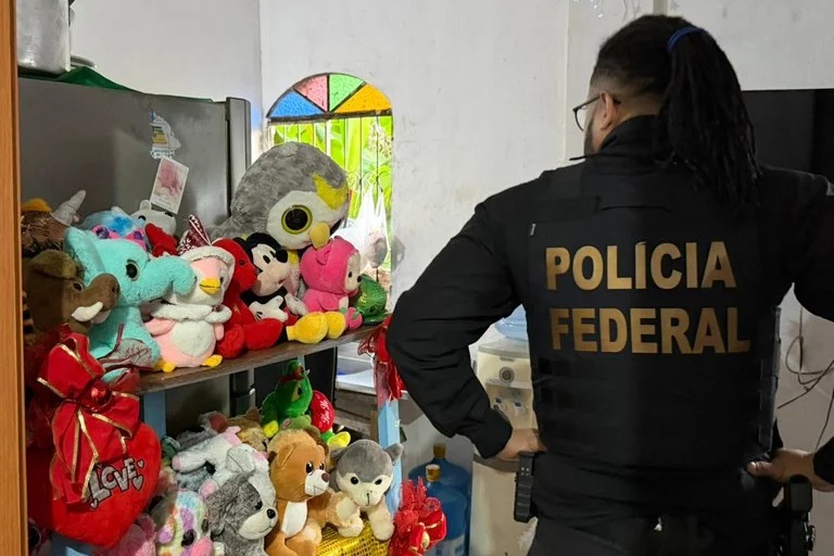 PF cumpre mandados no Piauí em operação contra abuso infantil na internet