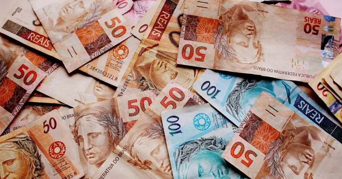 Economistas alertam para alta contínua da dívida pública sob Lula