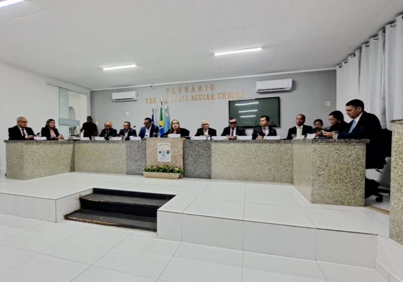 Câmara de Esperantina tem embates políticos e aprovação de contas da gestão municipal de 2023