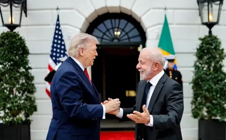 Lula brinca com Trump sobre vistos para jogadores brasileiros na Copa: 'vamos vir aqui para ganhar'