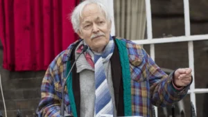 Ator de Star Wars, Michael Pennington morre aos 82 anos