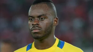 Ex-jogador de Seleção é encontrado morto aos 34 anos